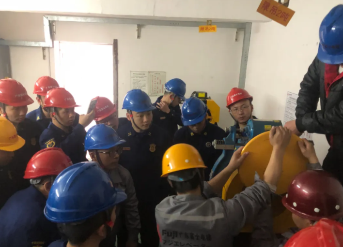 防风险 助救援 | 开云网页版页面-开云online(中国)
助力2024年湖南省消防救援队伍基层指挥员培训（郴州承训点）